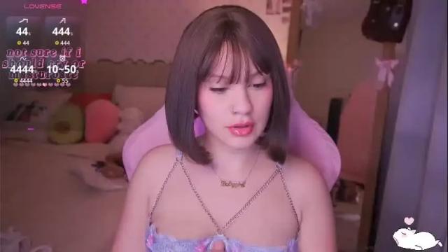 Image 2 of angelytaxx Stream on Chaturbate on 1 month ago