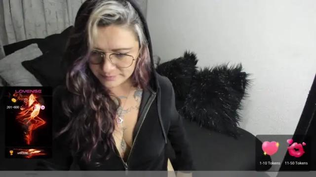 Image 6 of angheleyes_ Stream on Chaturbate on 23 months ago