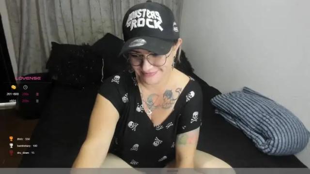 Image 11 of angheleyes_ Stream on Chaturbate on 21 months ago