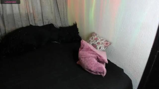 Image 7 of angheleyes_ Stream on Chaturbate on 19 months ago