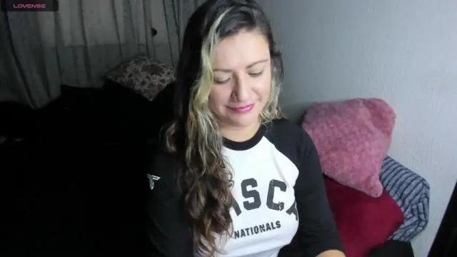 Image 2 of angheleyes_ Stream on Chaturbate on 18 months ago