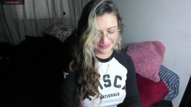 Image 7 of angheleyes_ Stream on Chaturbate on 18 months ago