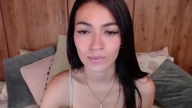 Image 6 of angie_c Stream on Chaturbate on 15 months ago