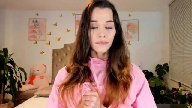 Image 4 of angie_modelo Stream on Chaturbate on 2 months ago