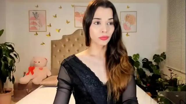 Image 6 of angie_modelo Stream on Chaturbate on 2 months ago