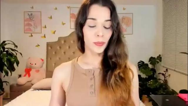 Image 10 of angie_modelo Stream on Chaturbate on 2 months ago