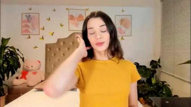 Image 3 of angie_modelo Stream on Chaturbate on 1 month ago