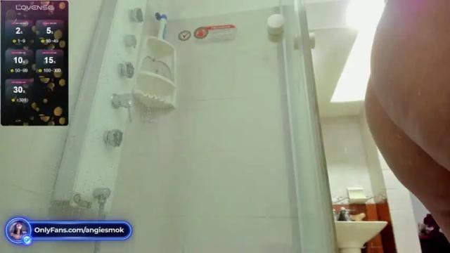 Image 10 of angiee_smoking Stream on Chaturbate on 13 months ago