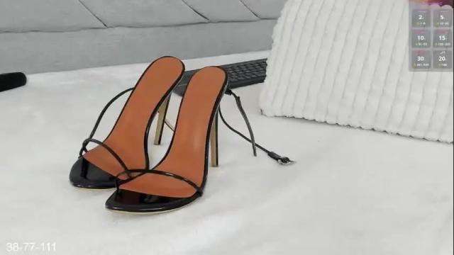 Image 7 of angieebaezz Stream on Chaturbate on 1 month ago