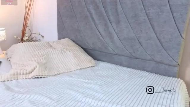 Image 11 of angieebaezz Stream on Chaturbate on 9 days ago