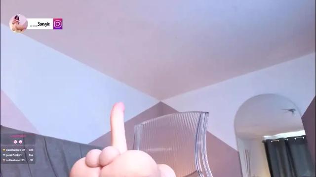 Image 2 of angieebaezz Stream on Chaturbate on 1 month ago