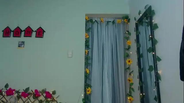 Image 6 of angielee01 Stream on Chaturbate on 1 month ago