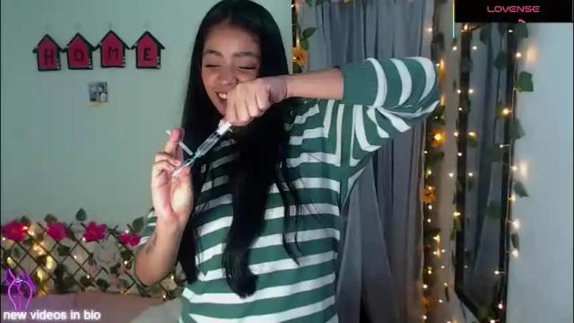 Image 6 of angielee01 Stream on Chaturbate on 2 months ago