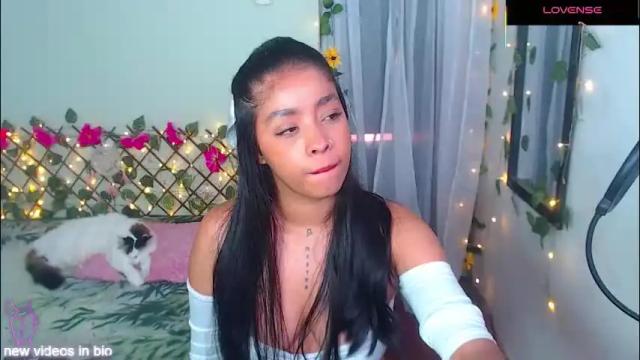 Image 6 of angielee01 Stream on Chaturbate on 2 months ago