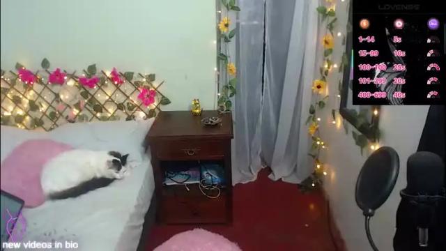 Image 3 of angielee01 Stream on Chaturbate on 1 month ago