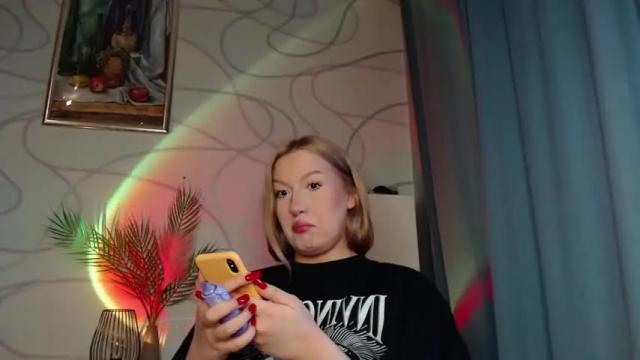 Thumbnail 3, angiesx's Stream at Chaturbate, 14 months ago