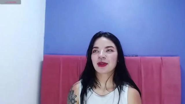 Image 3 of angieweetcm101 Stream on Chaturbate on 15 months ago