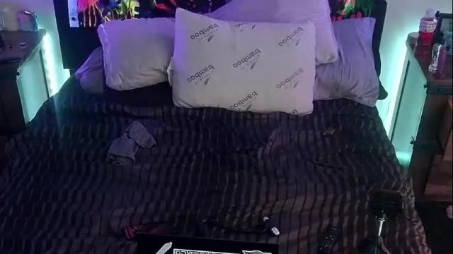 Image 2 of anglz017 Stream on Chaturbate on 1 month ago