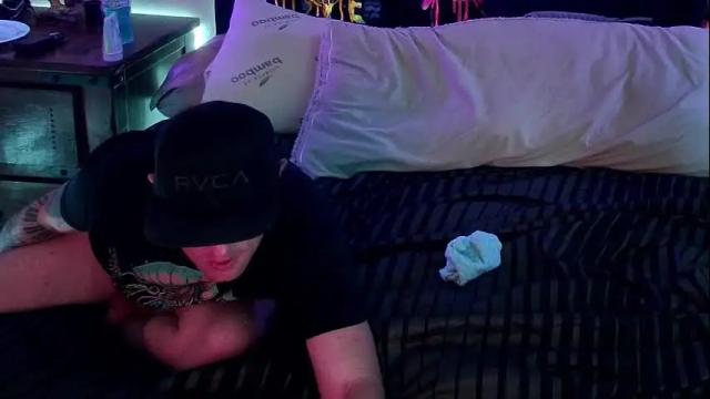Thumbnail 3, anglz017's Stream at Chaturbate, 1 month ago