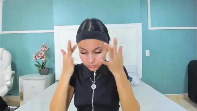 Image 2 of ania_gomez Stream on Chaturbate on 29 days ago