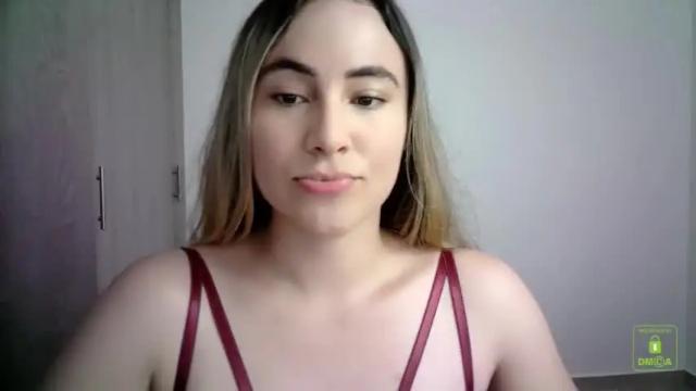 Image 3 of ania_ruiz_t Stream on Chaturbate on 15 months ago