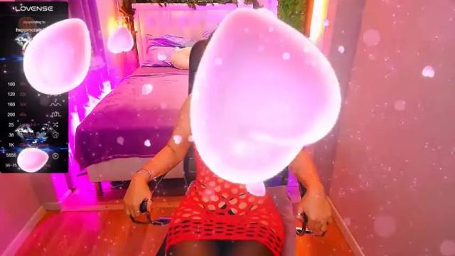 Image 4 of aniela_fox Stream on Chaturbate on 16 months ago