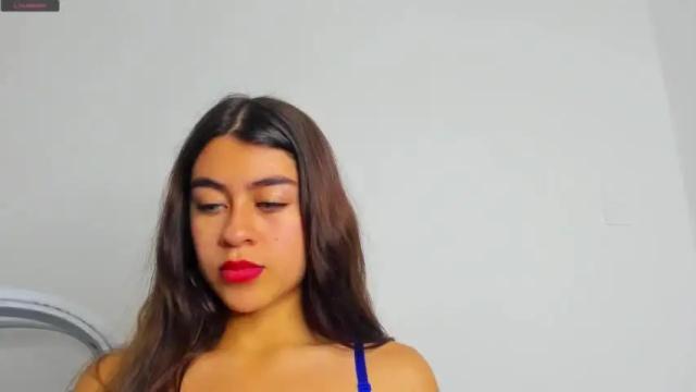 Image 2 of aniita_jones Stream on Chaturbate on 18 months ago