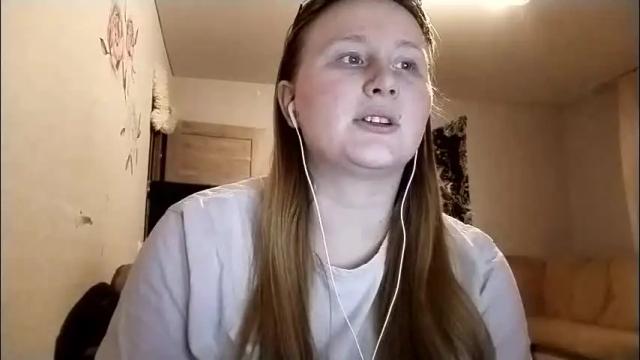 Image 2 of anika_lipps Stream on Chaturbate on 19 days ago