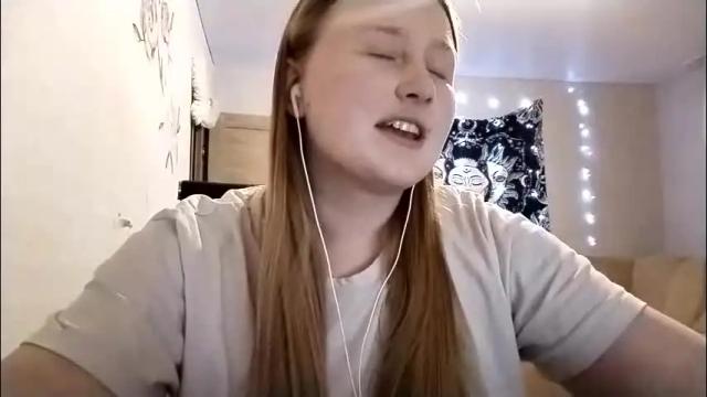 Image 11 of anika_lipps Stream on Chaturbate on 1 day ago