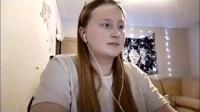 Image 2 of anika_lipps Stream on Chaturbate on 1 day ago