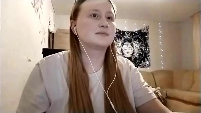 Image 3 of anika_lipps Stream on Chaturbate on 1 day ago