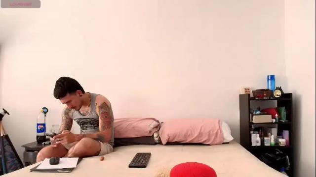 Image 4 of anika_lowen Stream on Chaturbate on 2 months ago