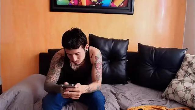 Image 6 of anika_lowen Stream on Chaturbate on 24 days ago