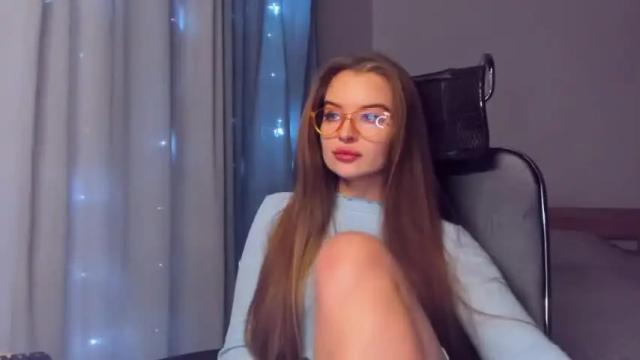 Image 3 of anikalim Stream on Chaturbate on 16 months ago