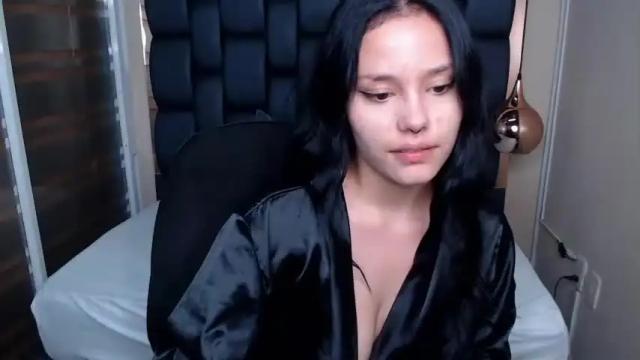 Image 8 of anisa_falcon Stream on Chaturbate on 16 months ago