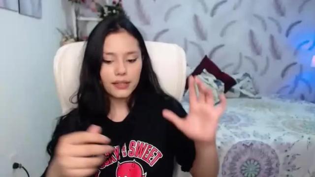 Image 7 of anisa_falcon Stream on Chaturbate on 16 months ago