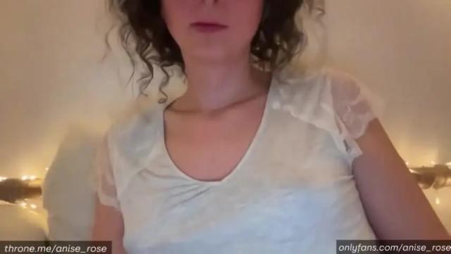 Image 12 of anise_rose Stream on Chaturbate on 17 months ago