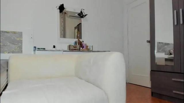 Image 4 of anisialuna_ Stream on Chaturbate on 19 days ago