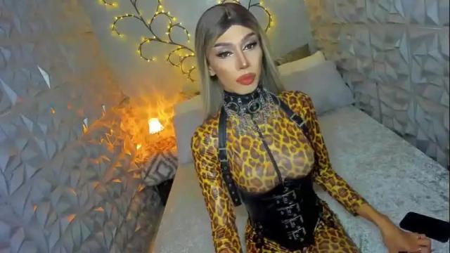 Image 6 of anitacruisze Stream on Chaturbate on 1 month ago