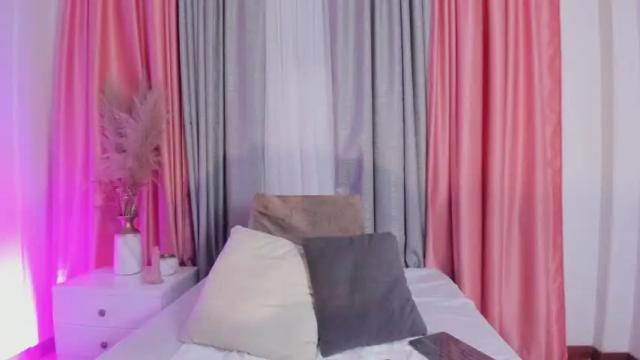 Image 2 of anitaturner Stream on Chaturbate on 17 months ago