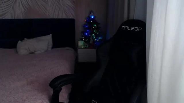 Thumbnail 3, anmary11's Stream at Chaturbate, 24 months ago