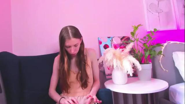 Image 12 of ann_ellis Stream on Chaturbate on 9 months ago