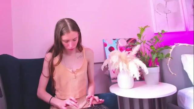 Image 4 of ann_ellis Stream on Chaturbate on 9 months ago