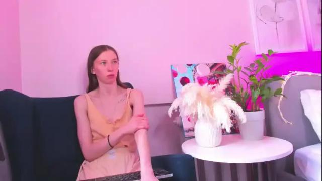 Image 8 of ann_ellis Stream on Chaturbate on 9 months ago