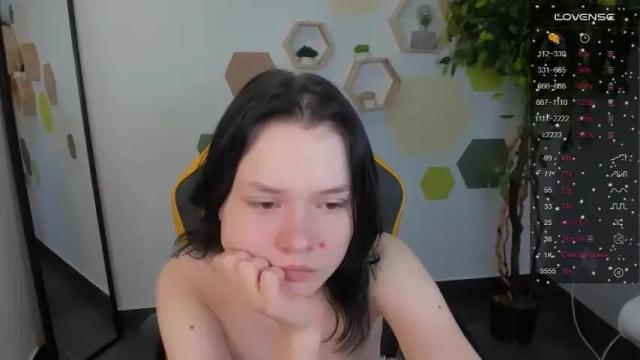 Thumbnail 1, ann_fields's Stream at Chaturbate, 13 months ago