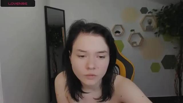 Image 10 of ann_fields Stream on Chaturbate on 13 months ago