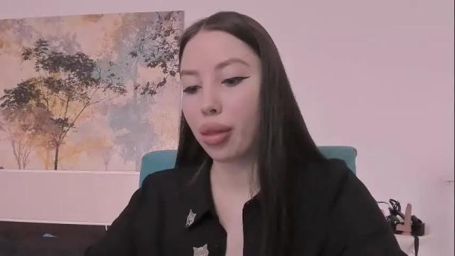 Image 3 of ann_martins Stream on Chaturbate on 1 month ago