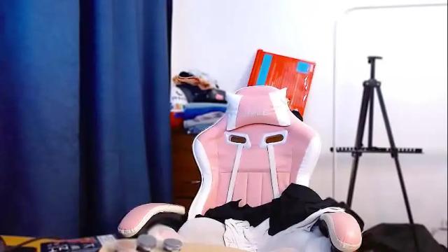 Image 11 of ann_mikele Stream on Chaturbate on 3 months ago
