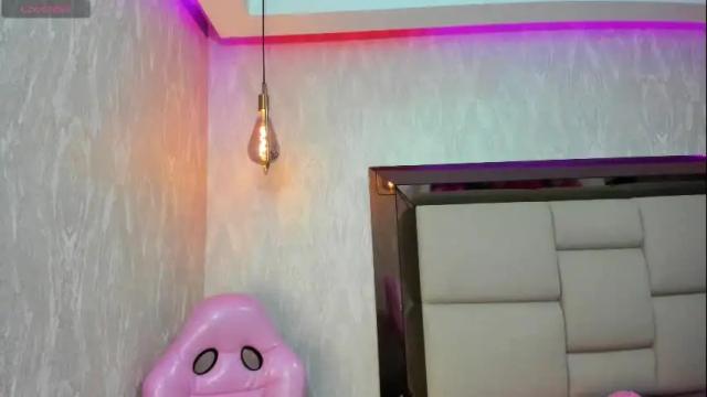 Image 2 of ann_scott_ Stream on Chaturbate on 1 month ago