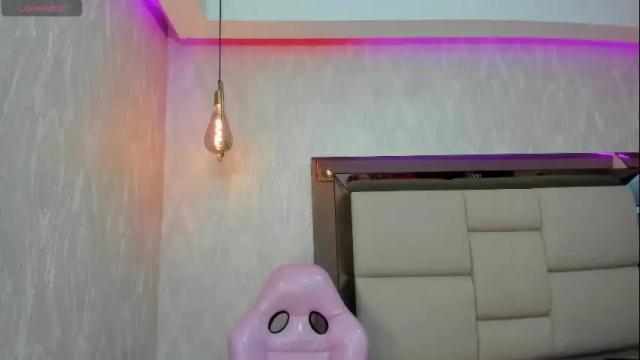 Image 2 of ann_scott_ Stream on Chaturbate on 1 month ago